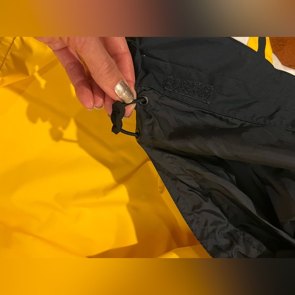 Nautica Men’s Reversible jacket/ windbreaker. Navy blue, white, yellow. Hood. XL - Picture 11 of 13